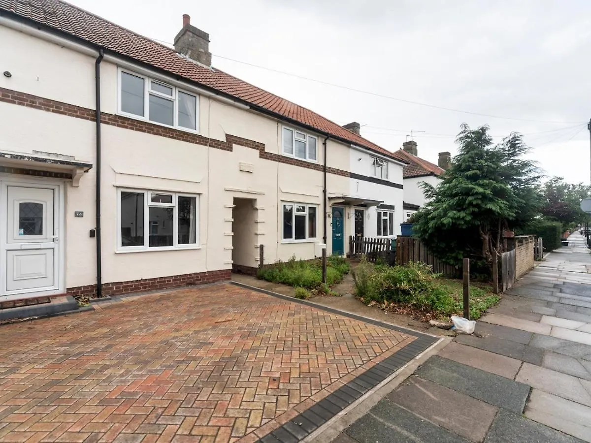 Holiday home Pass The Keys Comfortable 2Bedroom Home With Free Parking Twickenham