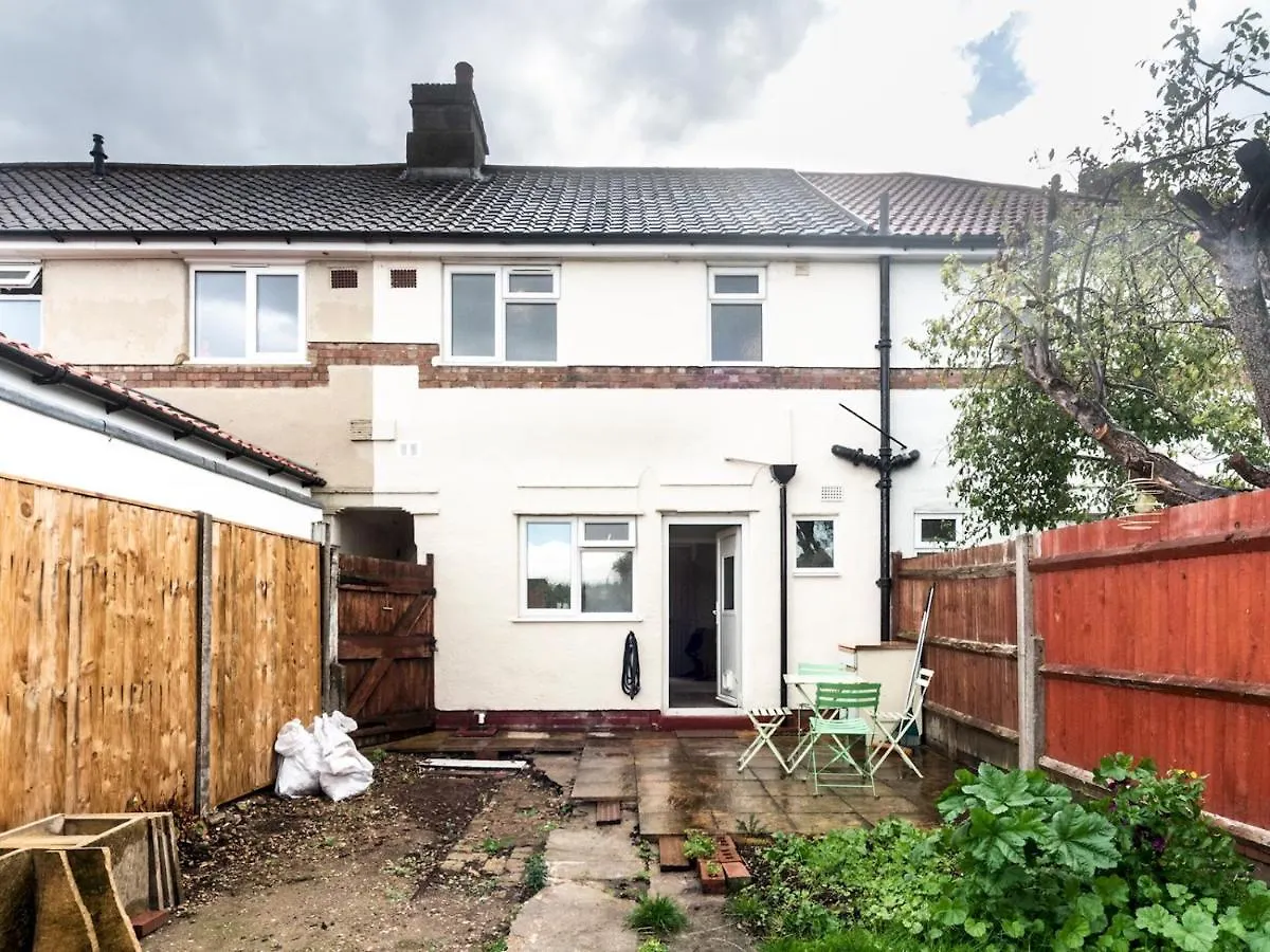 Pass The Keys Comfortable 2Bedroom Home With Free Parking Twickenham 0*,  Verenigd Koninkrijk